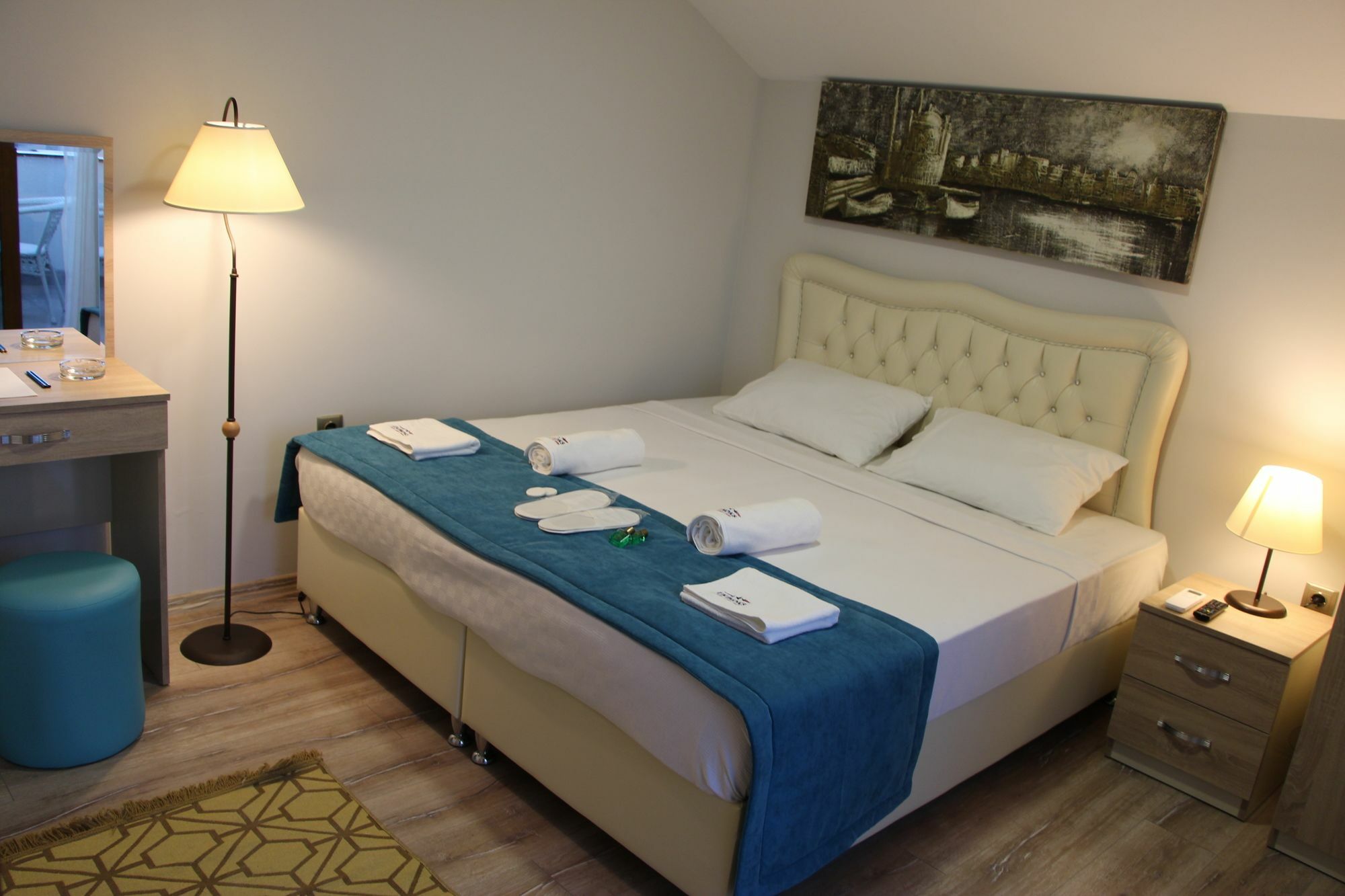 Ekinoks Suit & Apart Otel Trabzon Buitenkant foto