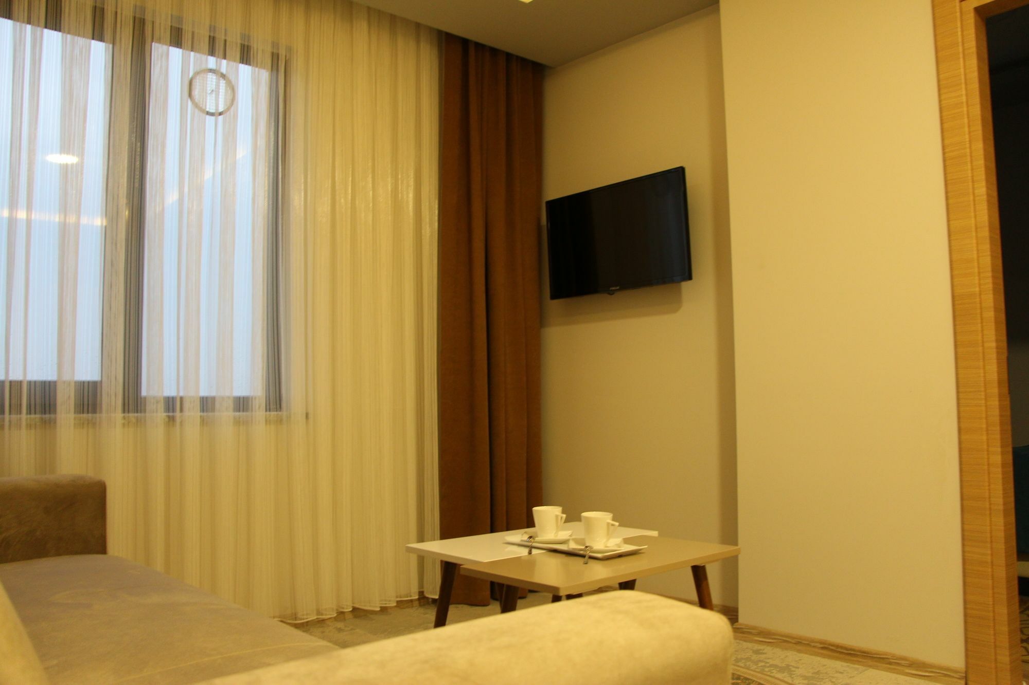 Ekinoks Suit & Apart Otel Trabzon Buitenkant foto